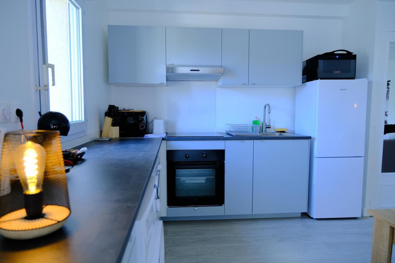 Calypso- Grand T3 70 M2 - Arrivee Autonome - Parking Prive Gratuit Apartment Melun Luaran gambar